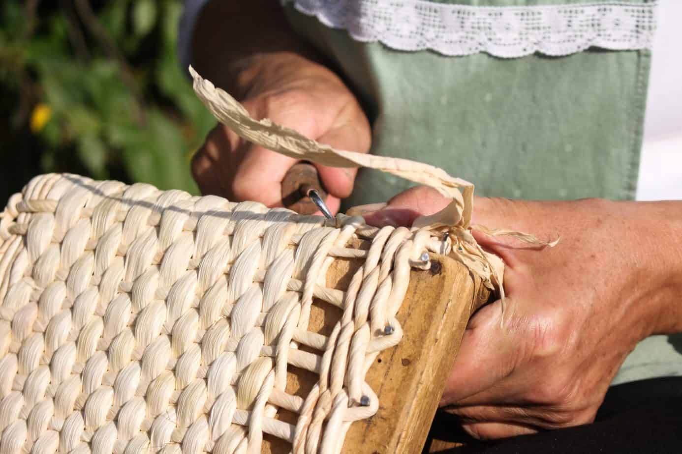 LAG Međimurski doli i bregi pokrenuo je postupak zaštite umijeća pletenja cekara LAG Međimurski doli i bregi pokrenuo je postupak zaštite umijeća pletenja cekara