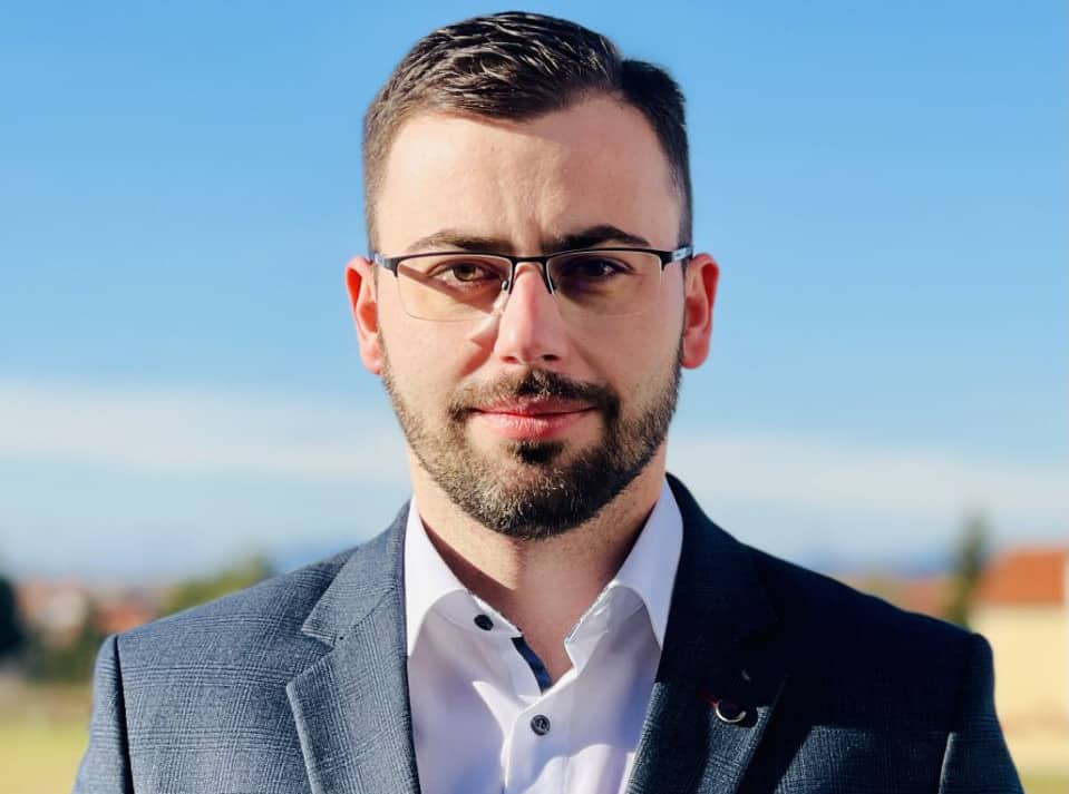 NIKOLA NOVAK: U centru pažnje biti će mi proširenje gospodarske zone Goričica, pokretanje poduzetničkog inkubatora na MESAP-u i izgradnja nove osnovne škole NIKOLA NOVAK: U centru pažnje biti će mi proširenje gospodarske zone Goričica, pokretanje poduzetničkog inkubatora na MESAP-u i izgradnja nove osnovne škole