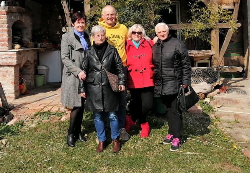 Zašto je Zvonkec u Kotoribu pozvao samo žene? Zašto je Zvonkec u Kotoribu pozvao samo žene?