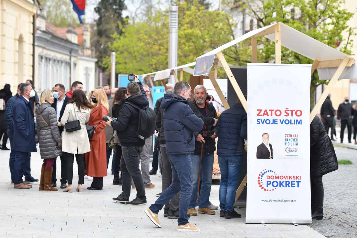 Kampanje bez većih skupova, većinom na društvenim mrežama Kampanje bez većih skupova, većinom na društvenim mrežama