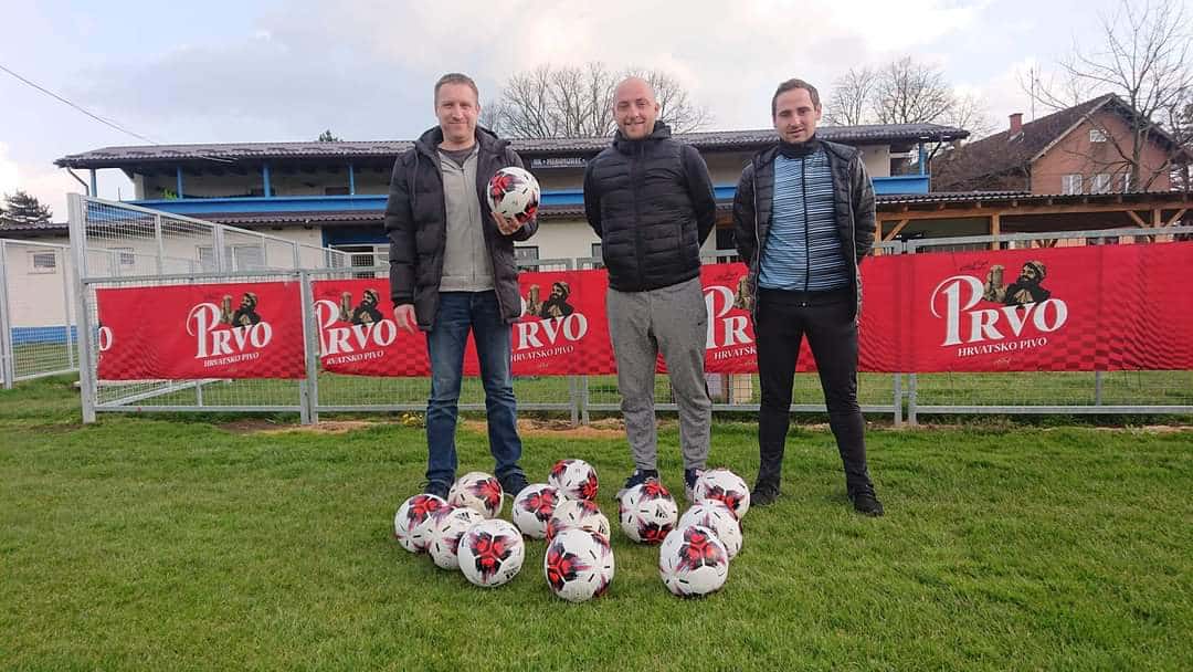 NK Međimurec: Stigla vrijedna donacija nogometnih lopti NK Međimurec: Stigla vrijedna donacija nogometnih lopti