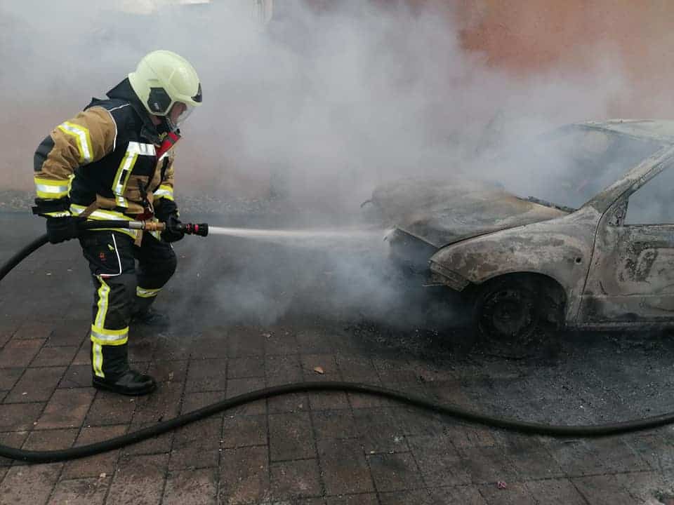 U Ivancu izbio požar na radnom stroju U Ivancu izbio požar na radnom stroju