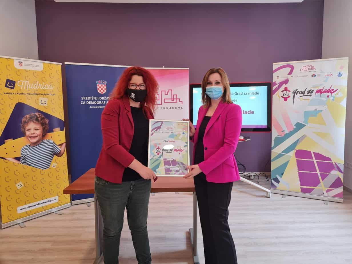 Gradu Varaždinu dodijeljen certifikat ‘Grad za mlade’ Gradu Varaždinu dodijeljen certifikat ‘Grad za mlade’