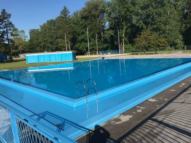 Bazeni se pripremaju za otvorenje kupališne sezone Bazeni se pripremaju za otvorenje kupališne sezone