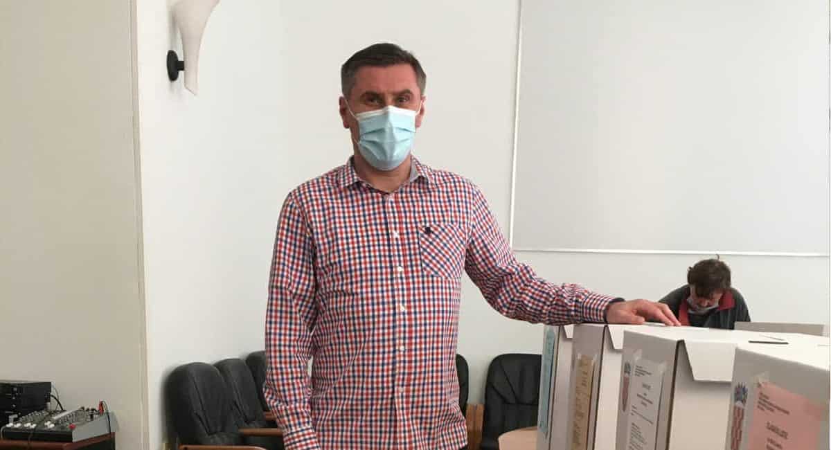 Glasao i Dejan Levačić, te pozvao na što veći izlazak na birališta Glasao i Dejan Levačić, te pozvao na što veći izlazak na birališta