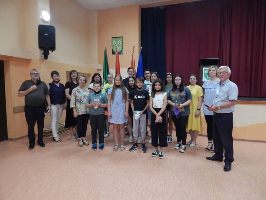 Belica se ponosi učenicima koji je uspješno zastupaju na županijskim i državnim natjecanjima Belica se ponosi učenicima koji je uspješno zastupaju na županijskim i državnim natjecanjima