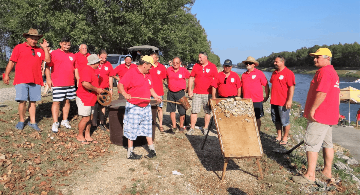 U utorak Vidovski zlatari kreću Dravom do Aljmaša U utorak Vidovski zlatari kreću Dravom do Aljmaša