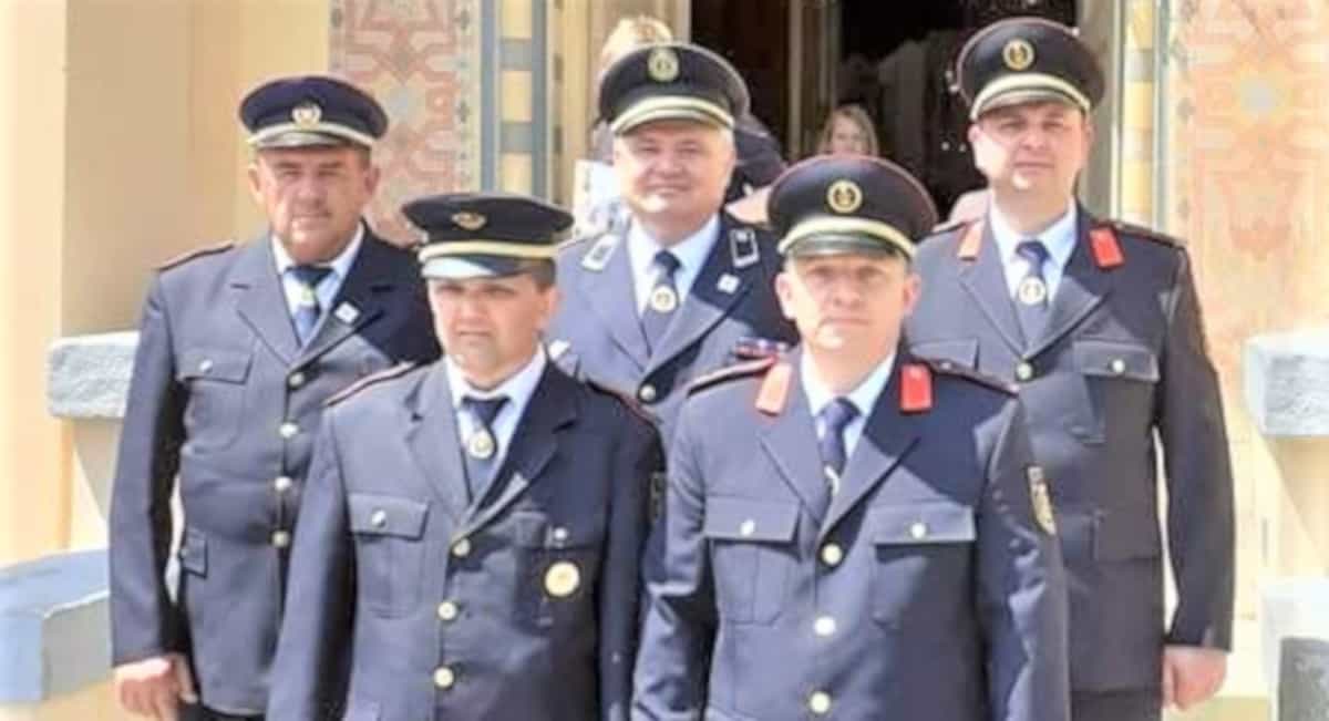 Uniformirani vatrogasci uljepšali blagdan Tijelova Uniformirani vatrogasci uljepšali blagdan Tijelova
