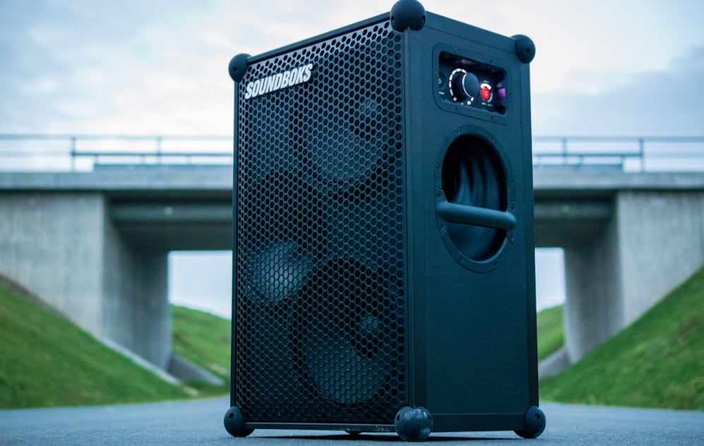 Muškarac (32) puštao glasnu glazbu preko prijenosnog zvučnika pa ostao bez njega Muškarac (32) puštao glasnu glazbu preko prijenosnog zvučnika pa ostao bez njega