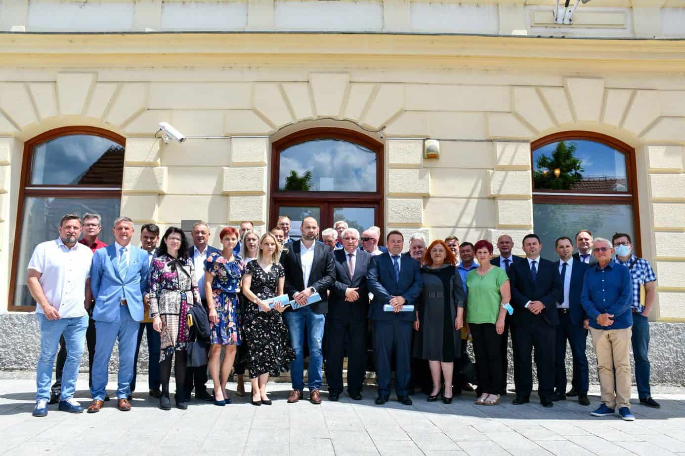 Prvi rebalans županijskog proračuna predviđa rast prihoda i smanjenje rashoda Prvi rebalans županijskog proračuna predviđa rast prihoda i smanjenje rashoda