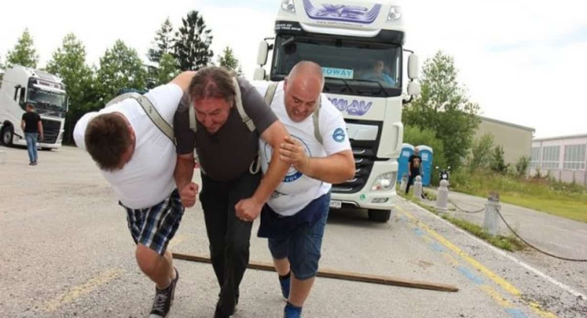 Udruga profesionalnih vozača opet priprema atraktivan program Udruga profesionalnih vozača opet priprema atraktivan program