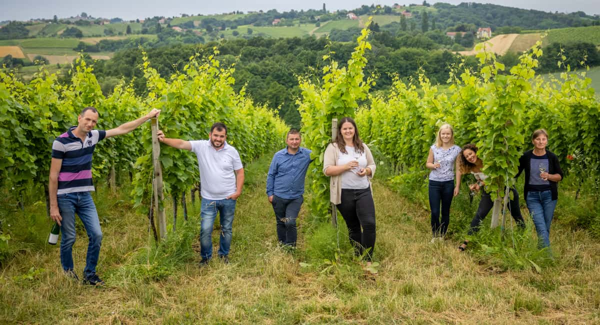Idemo v gorice, vinari otvaraju podrume Idemo v gorice, vinari otvaraju podrume