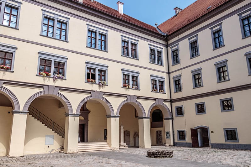 MUZEJ MEĐIMURJA ČAKOVEC Noć i vikend riznice Međimurja MUZEJ MEĐIMURJA ČAKOVEC Noć i vikend riznice Međimurja