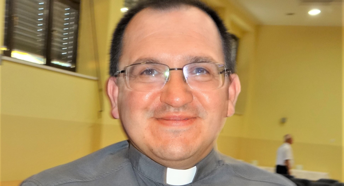 Đurđica Slamek: Žao nam je što velečasni Šardi odlazi! Đurđica Slamek: Žao nam je što velečasni Šardi odlazi!