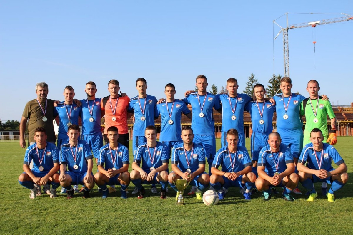 Medalje osvajačima naslova Medalje osvajačima naslova