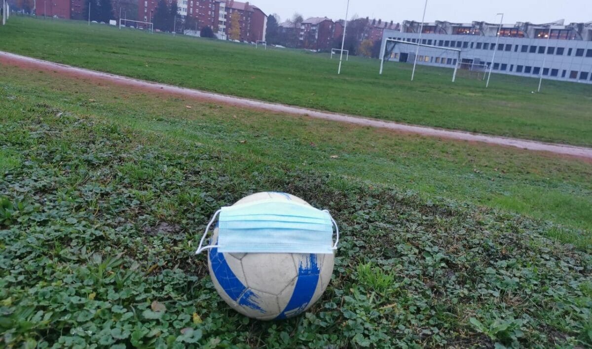 Korona kroji raspored, za sada tri utakmice odgođene Korona kroji raspored, za sada tri utakmice odgođene