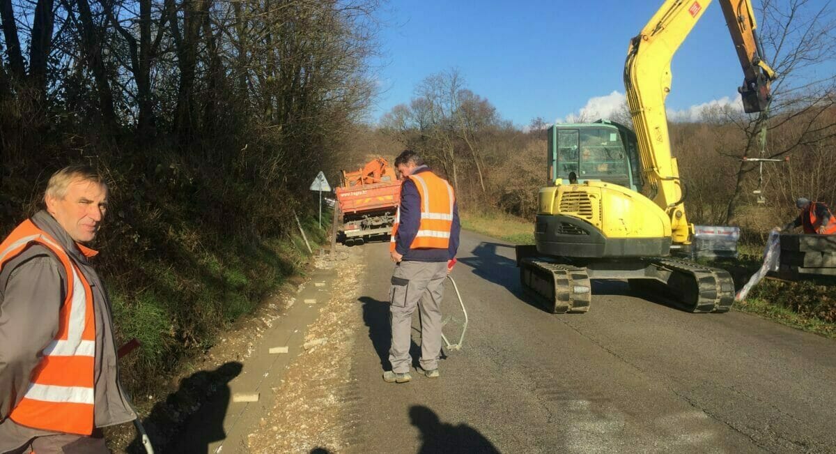 Opasan zavoj bit će proširen! Opasan zavoj bit će proširen!