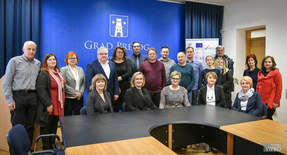 Gradonačelnik Kolarek primio predstavnike javnih službi Gradonačelnik Kolarek primio predstavnike javnih službi