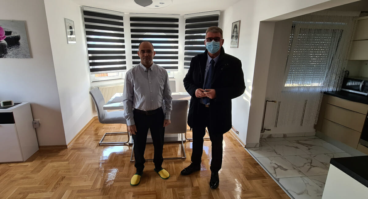 Boro Horvat iz Sitnica na teži je način naučio da Romi nisu imuni na koronavirus Boro Horvat iz Sitnica na teži je način naučio da Romi nisu imuni na koronavirus