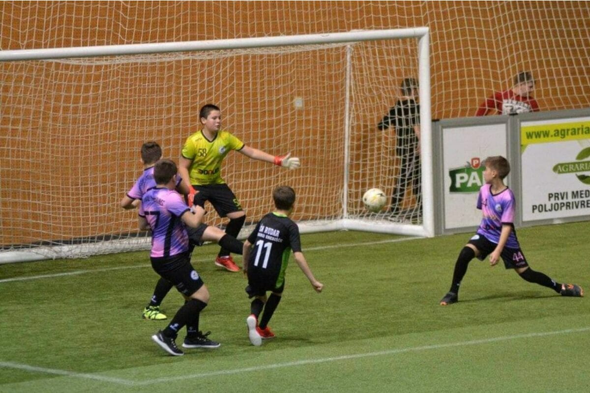 Poznati su polufinalisti u kategoriji U-13 Poznati su polufinalisti u kategoriji U-13