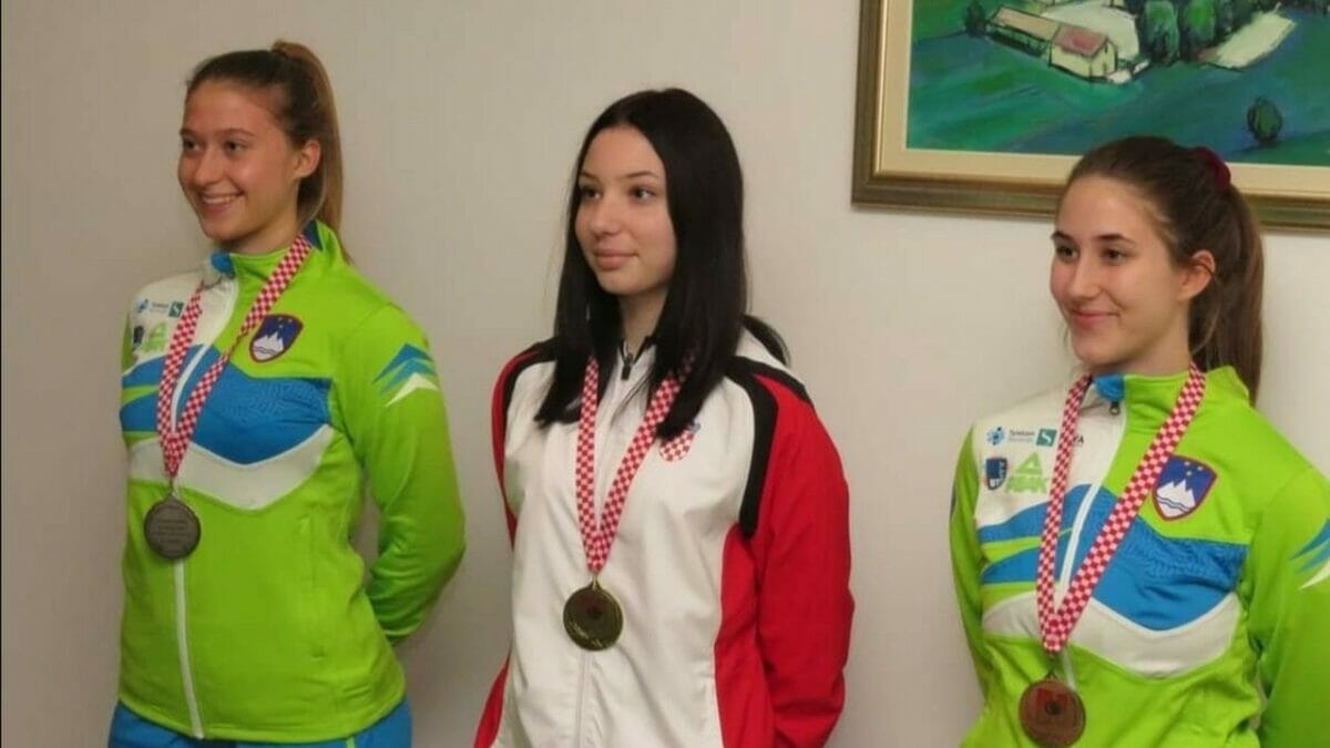 Anamarija Turk osvojila zlato i osigurala nastup na međunarodnom turniru Anamarija Turk osvojila zlato i osigurala nastup na međunarodnom turniru