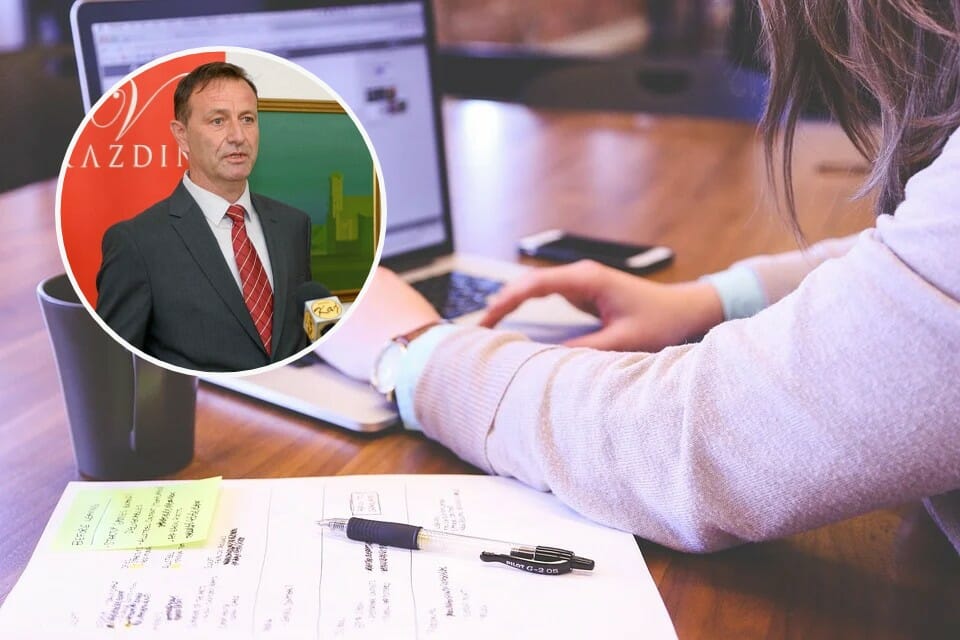 Grad Varaždin uplatio je stipendije i sredstva za prijevoz Grad Varaždin uplatio je stipendije i sredstva za prijevoz