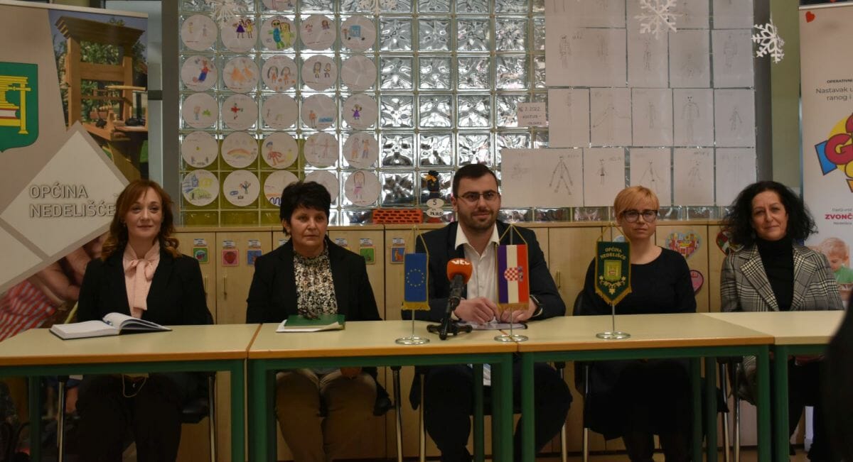 U tri dječja vrtića unaprijeđen je rad kroz produljeno radno vrijeme, razne programe i aktivnosti U tri dječja vrtića unaprijeđen je rad kroz produljeno radno vrijeme, razne programe i aktivnosti