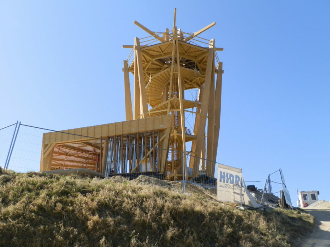 Sada treba vidjeti kako se stvara i nastaje ljepota usred Hortus Croatiae Sada treba vidjeti kako se stvara i nastaje ljepota usred Hortus Croatiae