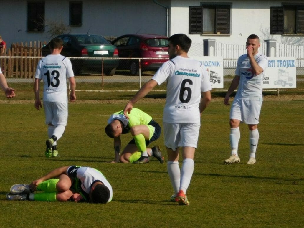 Novčane kazne i opomene za klubove Novčane kazne i opomene za klubove