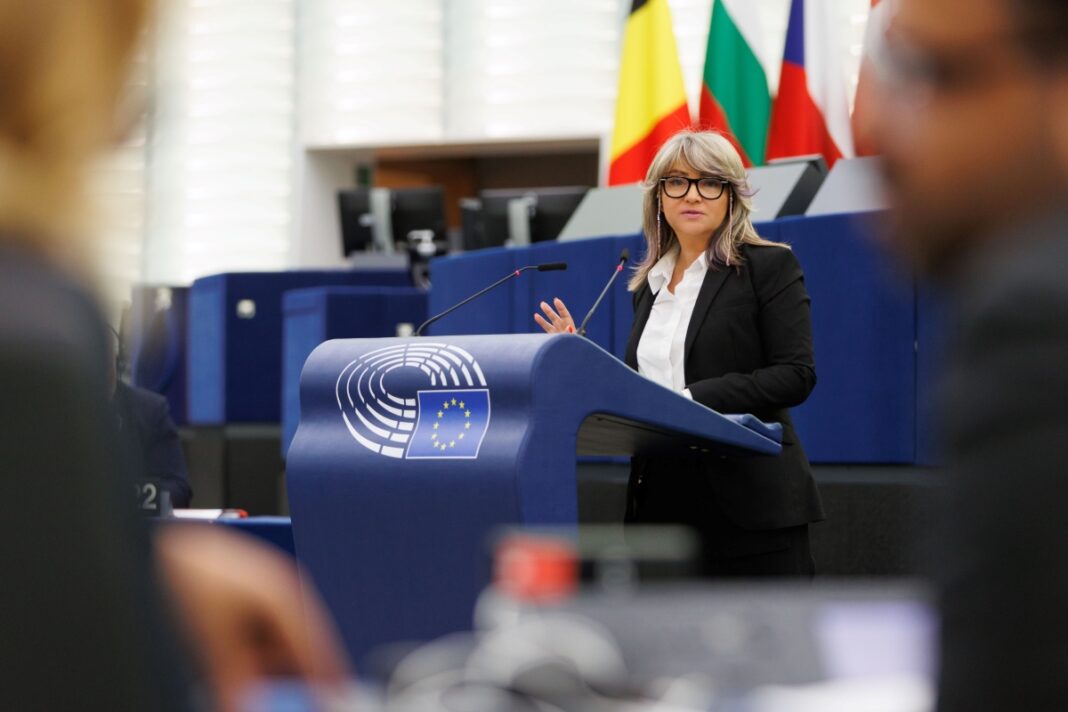 Usvojeni izvještaji o smanjenju emisija u zrakoplovstvu zastupnice Sunčane Glavak Usvojeni izvještaji o smanjenju emisija u zrakoplovstvu zastupnice Sunčane Glavak