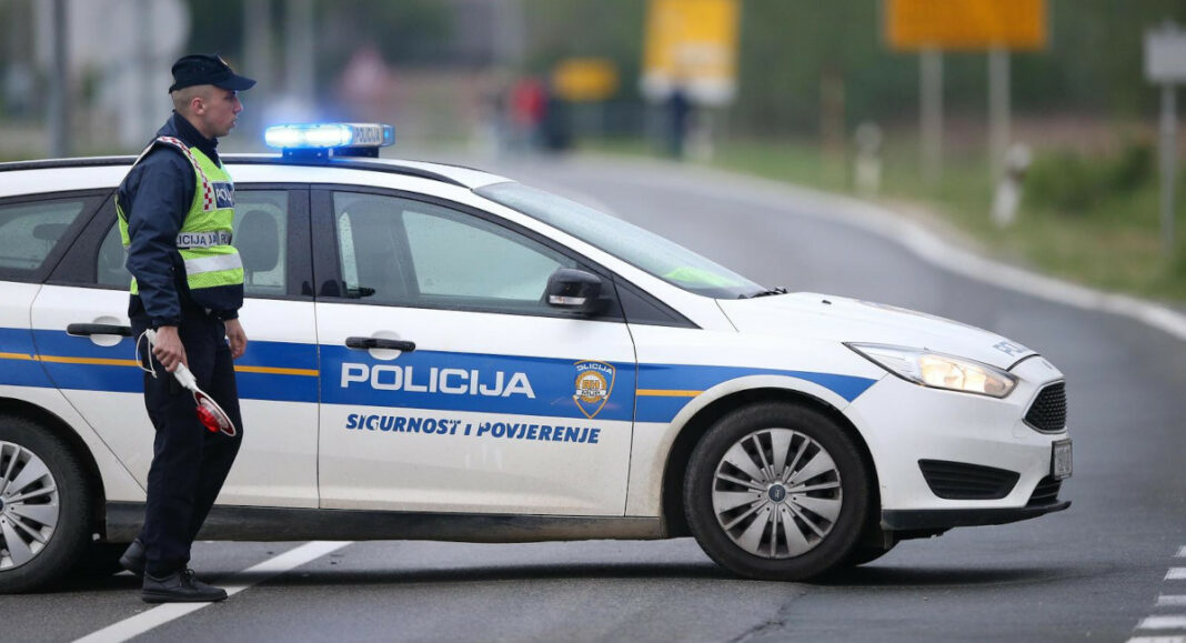 U prometnoj nesreći kod Ludbrega ozlijeđeno petero osoba, među njima i jednogodišnja beba te dvoje djece U prometnoj nesreći kod Ludbrega ozlijeđeno petero osoba, među njima i jednogodišnja beba te dvoje djece