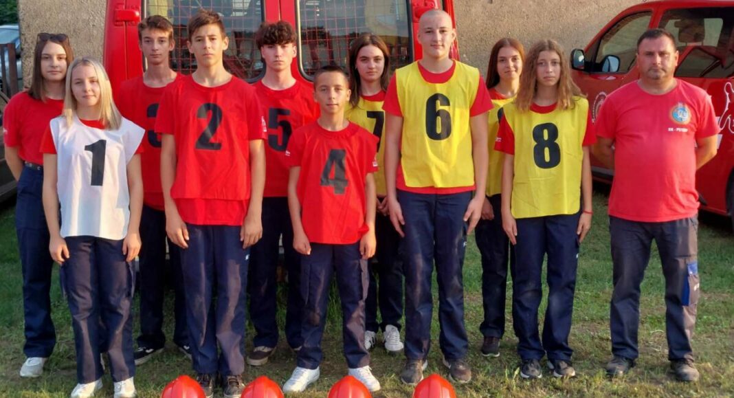 Nezadovoljan Božidar Vlah iz DVD D.Mihaljevec Nezadovoljan Božidar Vlah iz DVD D.Mihaljevec