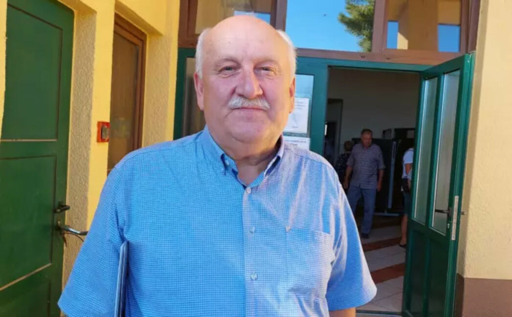 Na jučerašnji dan prije tri desetljeća konstituiran prvi saziv općinskog vijeća Na jučerašnji dan prije tri desetljeća konstituiran prvi saziv općinskog vijeća