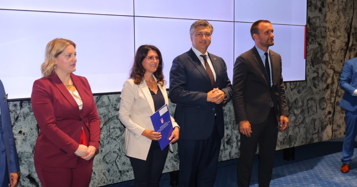 FOTO Čakovcu 47 tisuća eura za izgradnju pješačko – biciklističke trake na relaciji Kuršanec – Čakovec FOTO Čakovcu 47 tisuća eura za izgradnju pješačko – biciklističke trake na relaciji Kuršanec – Čakovec