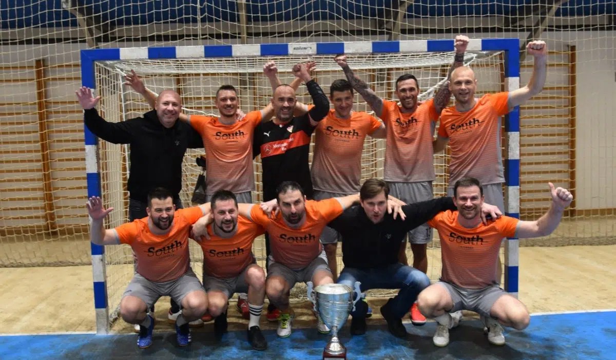 South najbolji na turniru kafića South najbolji na turniru kafića