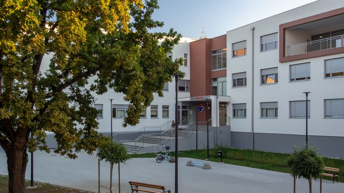 Kontrolori u akciji, mogu vam pokucati i na vrata: ‘Član obitelji je rekao da je pacijent otputovao na sjever Europe’ Kontrolori u akciji, mogu vam pokucati i na vrata: ‘Član obitelji je rekao da je pacijent otputovao na sjever Europe’