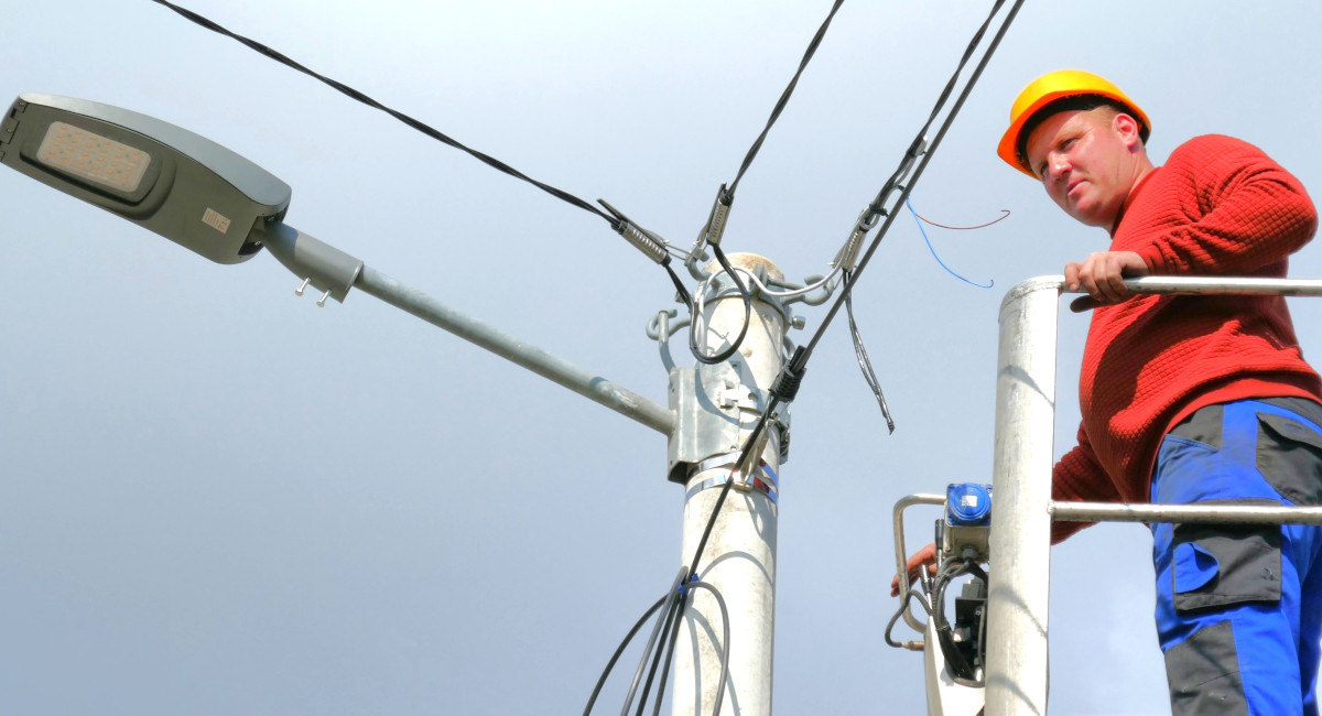 U novim ulicama u Strahonincu noćas prvi puta upaljena vanjska rasvjeta! U novim ulicama u Strahonincu noćas prvi puta upaljena vanjska rasvjeta!