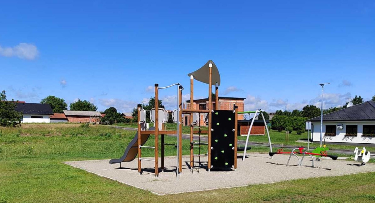 Općini Sveti Martin na Muri dodijeljeno 25.000 € za dječje igralište Općini Sveti Martin na Muri dodijeljeno 25.000 € za dječje igralište