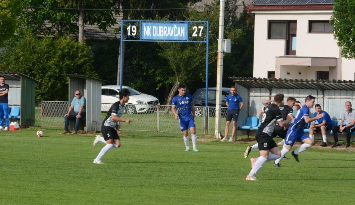 1.MNL: Zahuktalo se… 1.MNL: Zahuktalo se…