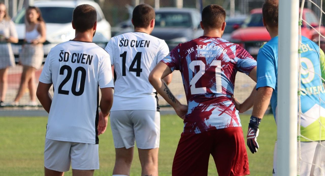 Nogometaši Jedinstva (GM) raspoloženi protiv Slovenaca Nogometaši Jedinstva (GM) raspoloženi protiv Slovenaca