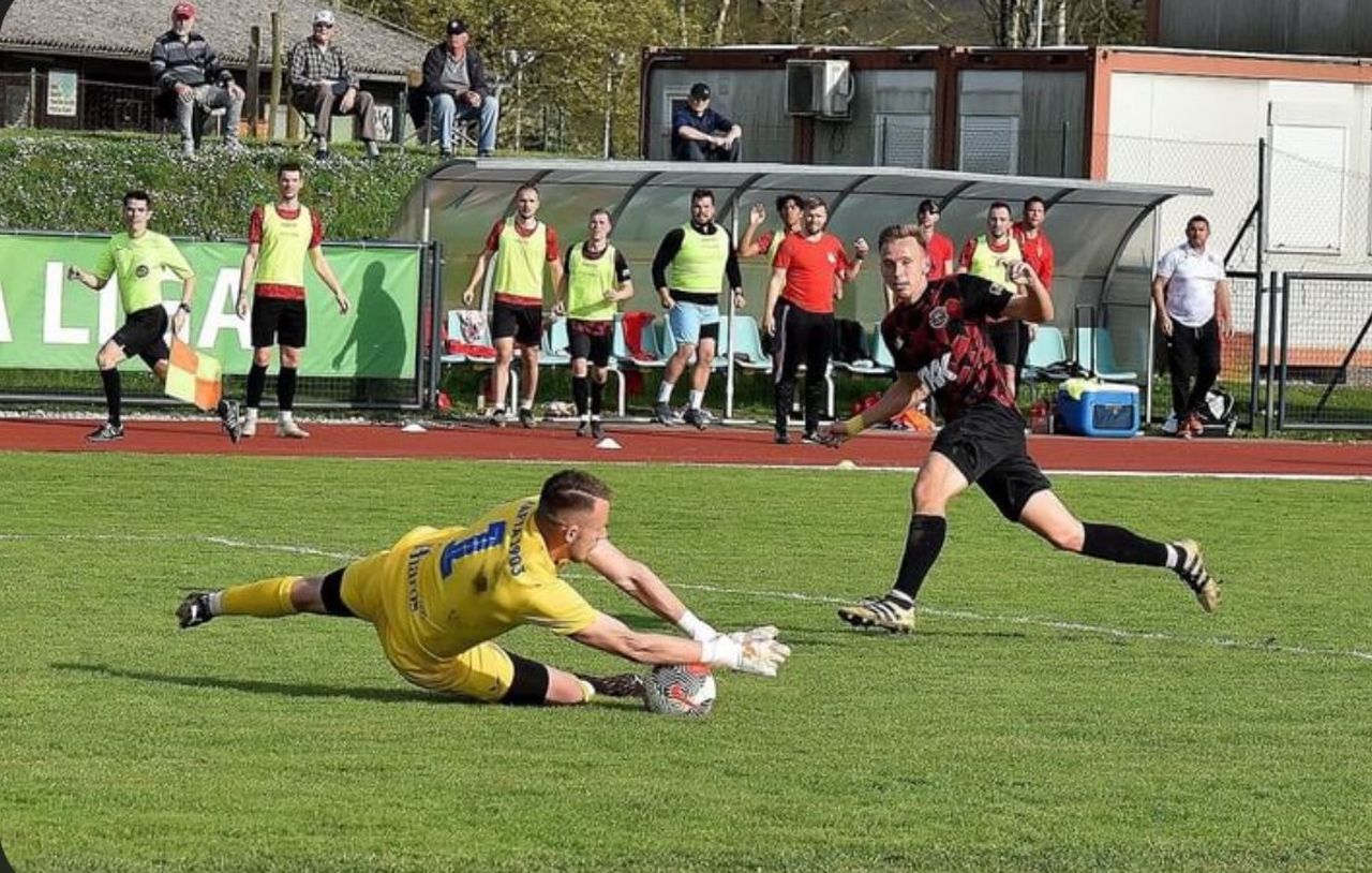 Andrašec više nije u Nafti, mladi vratar traži angažman Andrašec više nije u Nafti, mladi vratar traži angažman