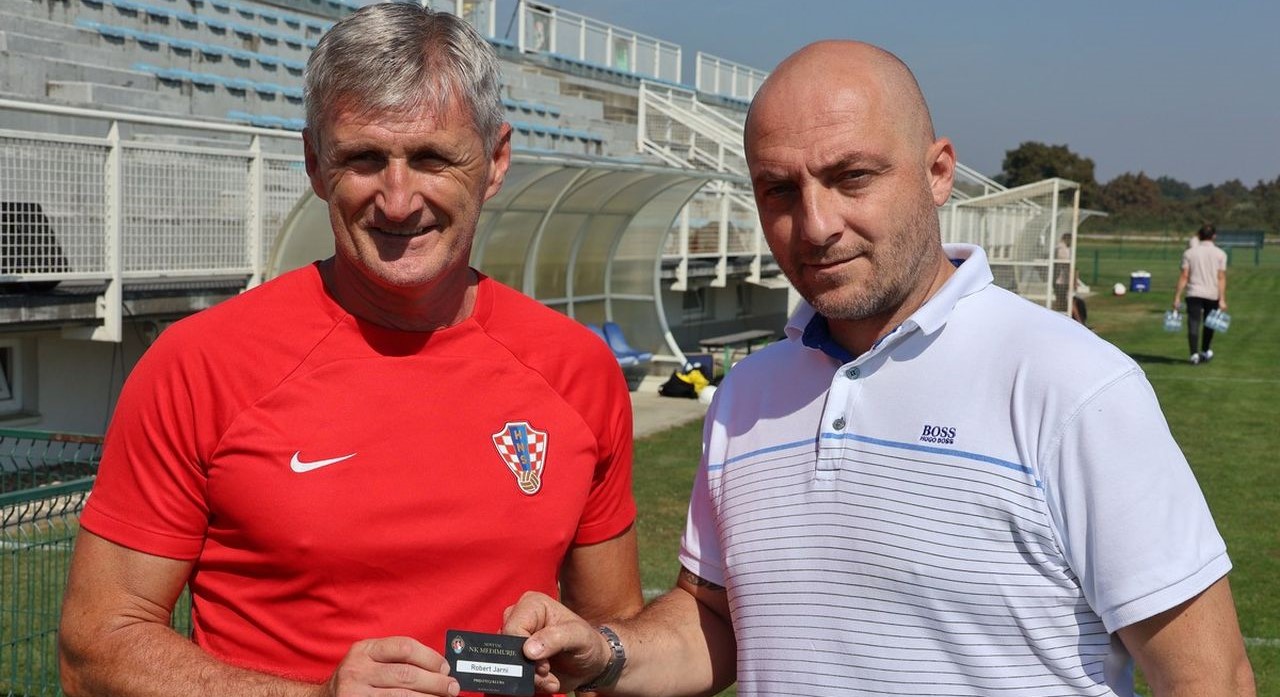 Jukić:”Uživam radeći s talentiranim mladim igračima” Jukić:”Uživam radeći s talentiranim mladim igračima”