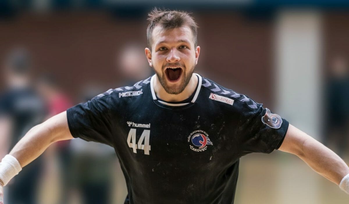 Slavonski “bombarder” vratio se u Čakovec Slavonski “bombarder” vratio se u Čakovec