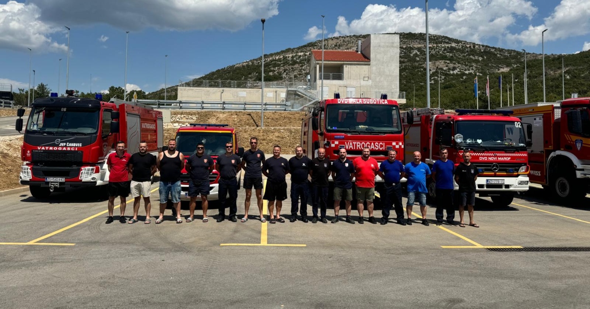Naši požrtvovni vatrogasci uspješno se vraćaju s požarišta u Dalmaciji! Naši požrtvovni vatrogasci uspješno se vraćaju s požarišta u Dalmaciji!