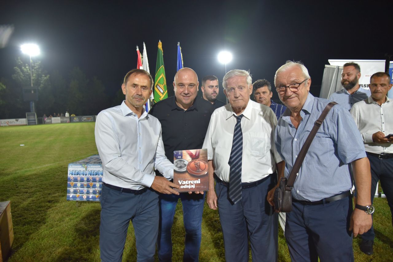 Legendarni Srebrić iznenadio Ganzere Legendarni Srebrić iznenadio Ganzere