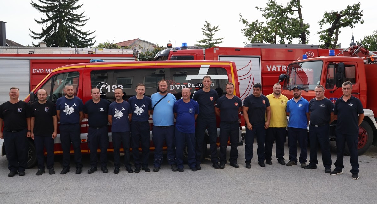 FOTO Međimurski vatrogasci krenuli na požarišta u Dalmaciju FOTO Međimurski vatrogasci krenuli na požarišta u Dalmaciju