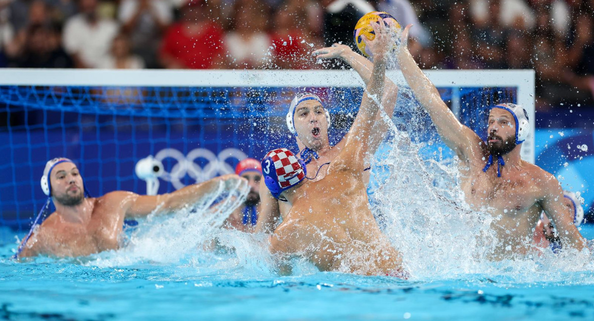 Hrvatska izgubila od Srbije u vaterpolu u borbi za olimpijsko zlato Hrvatska izgubila od Srbije u vaterpolu u borbi za olimpijsko zlato