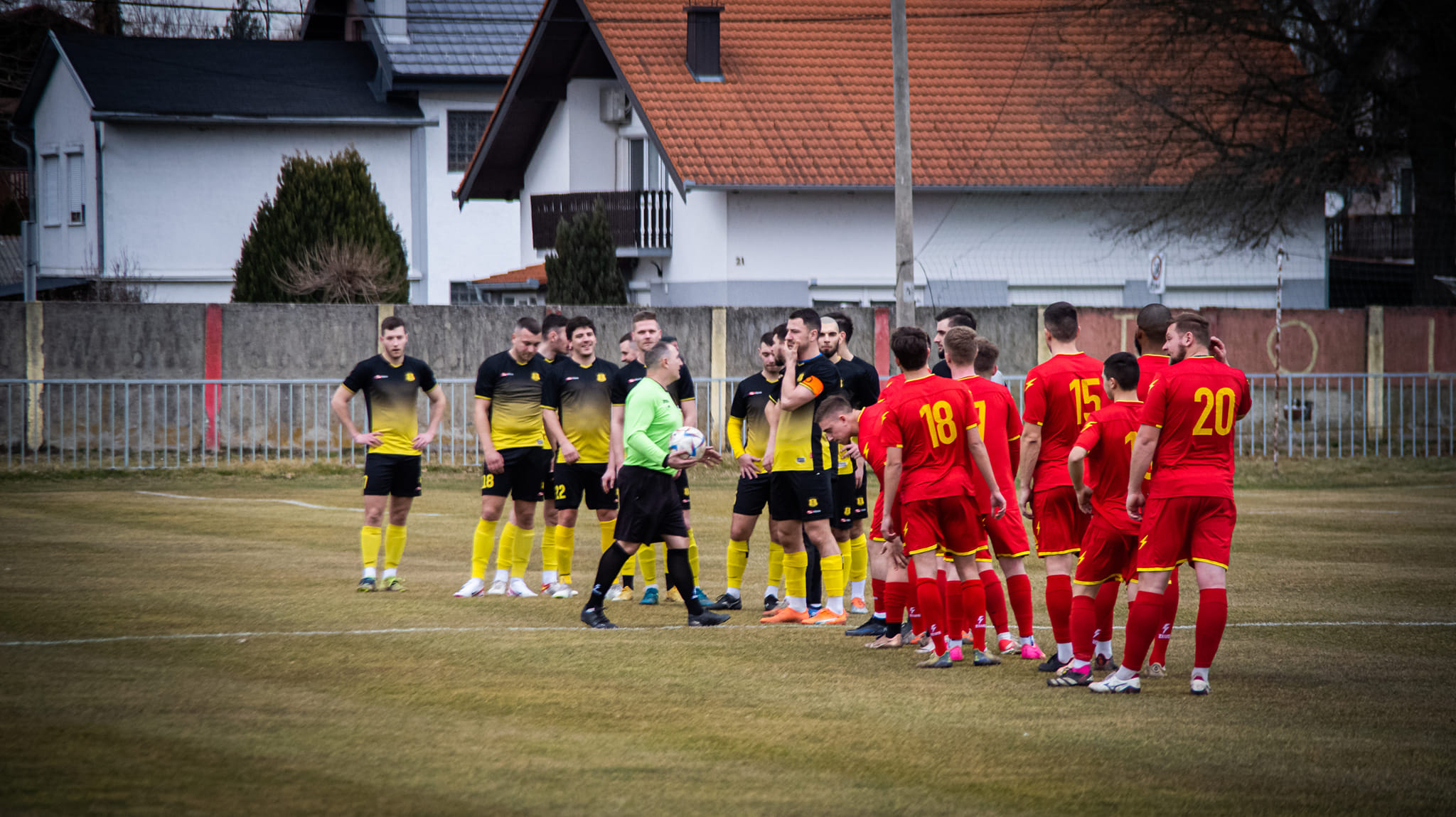 1.MNL: Derbi u Savskoj Vesi 1.MNL: Derbi u Savskoj Vesi