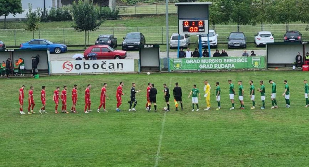 FOTO/VIDEO U odličnoj utakmici Rudar i Polet podijelili bodove FOTO/VIDEO U odličnoj utakmici Rudar i Polet podijelili bodove