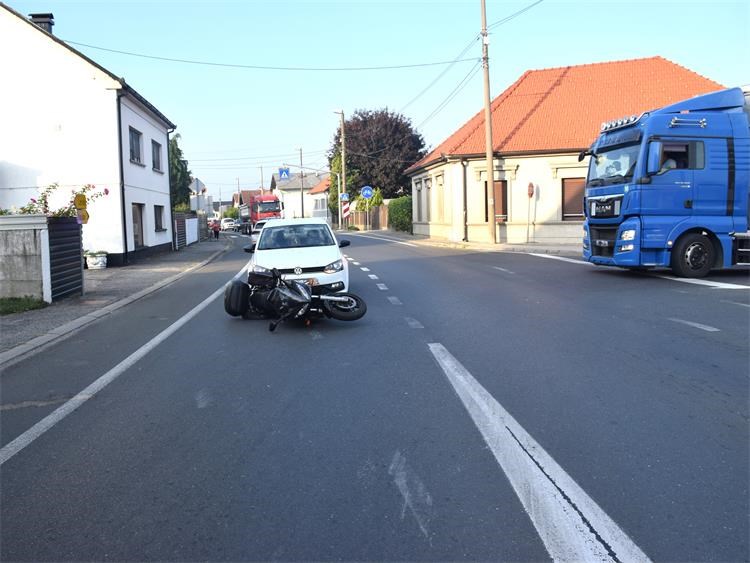 Motociklist nepropisnim skretanjem skrivio prometnu nesreću u Nedelišću Motociklist nepropisnim skretanjem skrivio prometnu nesreću u Nedelišću